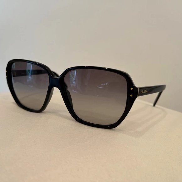PRADA Sunglasses SPR 16M Black main image 10